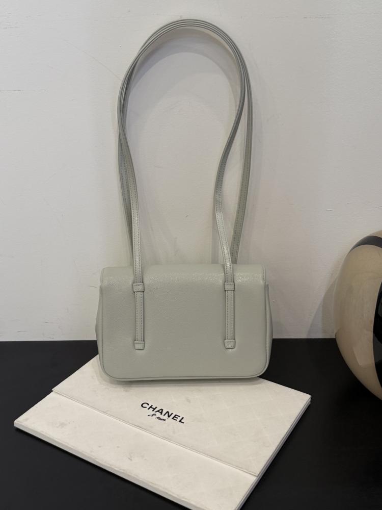 Chanel Preppy Coco Flap Bag / حقيبة شانيل بريبي كوكو 17سم