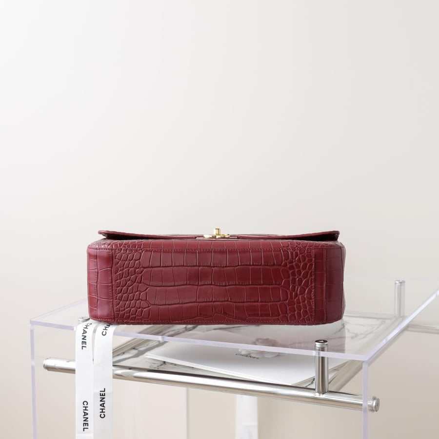 Chanel Classic Jumbo Double Flap Bag 32cm
