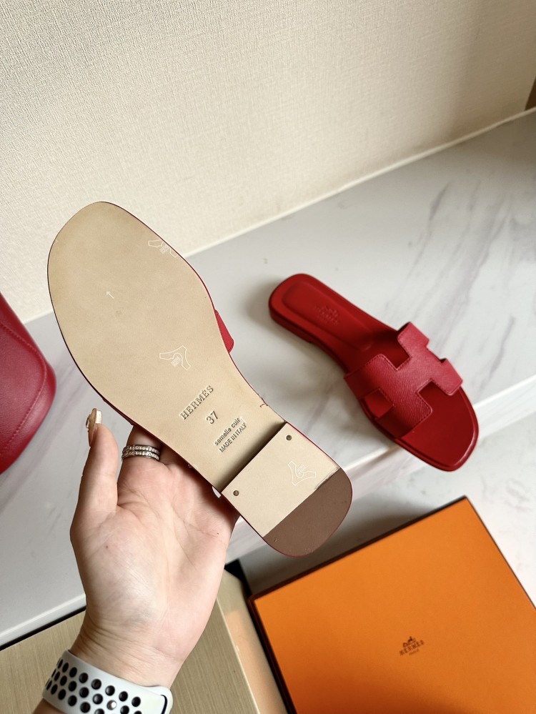 Hermes slippers