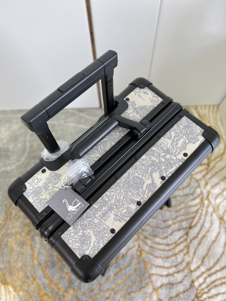 شنطة سفر كريستيان ديور  CD Cabin Size Luggage Bag