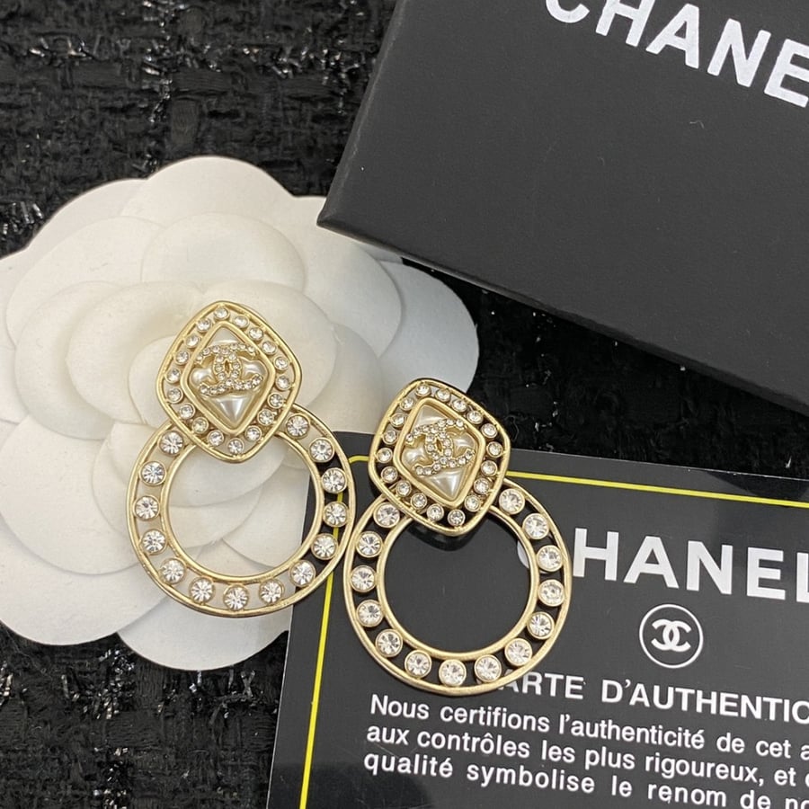 CH earings