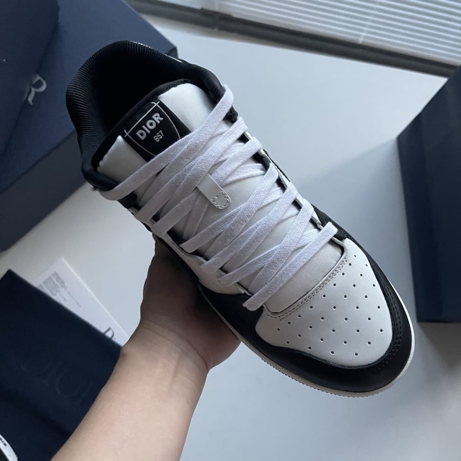 CD sneakers