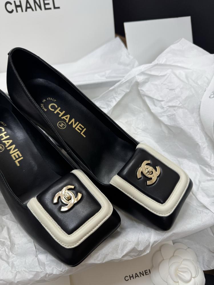 C sandal