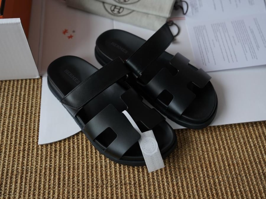 Sandal