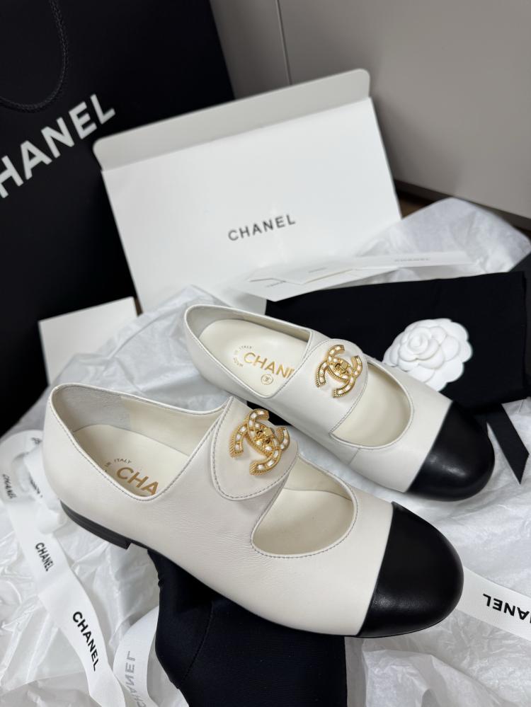 C sandal