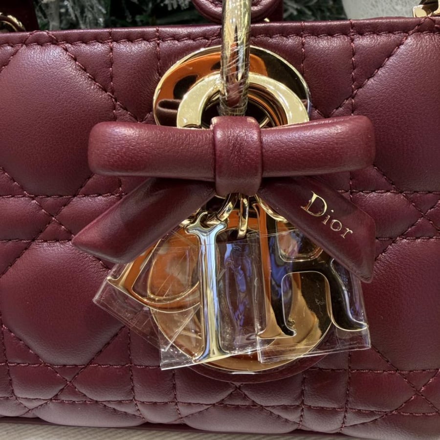Mini bag ( المقاس الجديد ١٩ سم.)