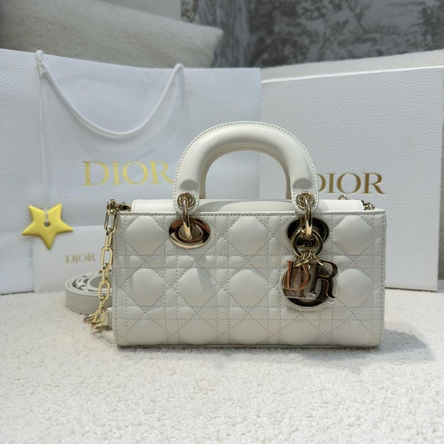 Small  22 cm