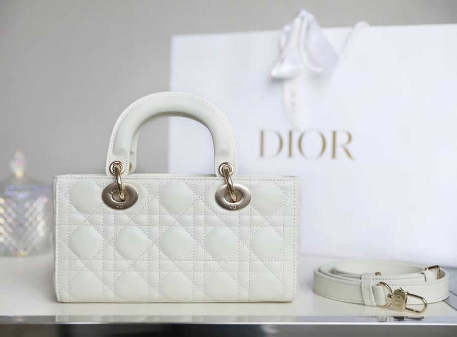 D Bag