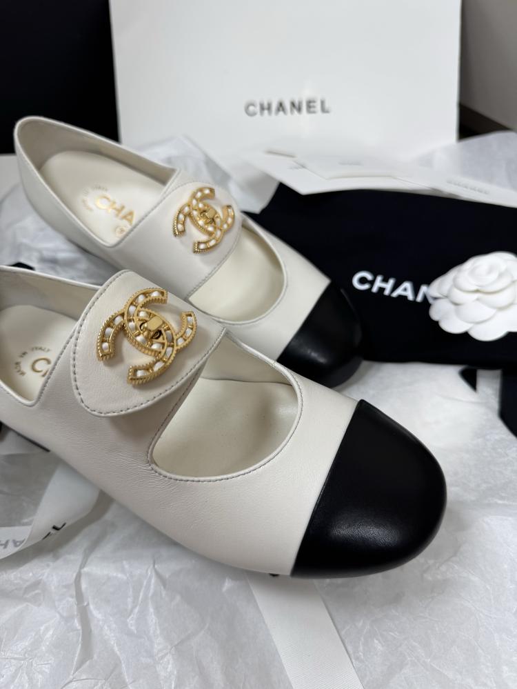 C sandal