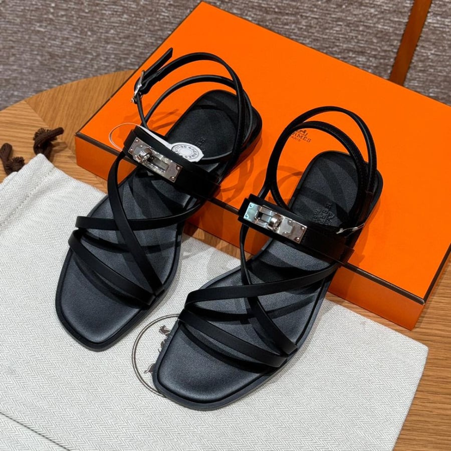 SANDAL