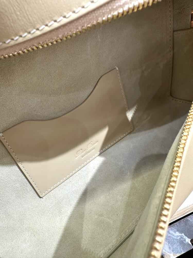 L23