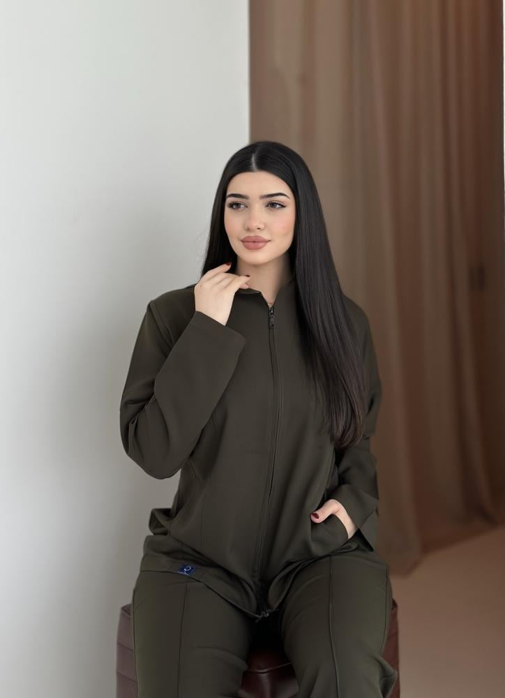 جاكت نسائي لون زيتي