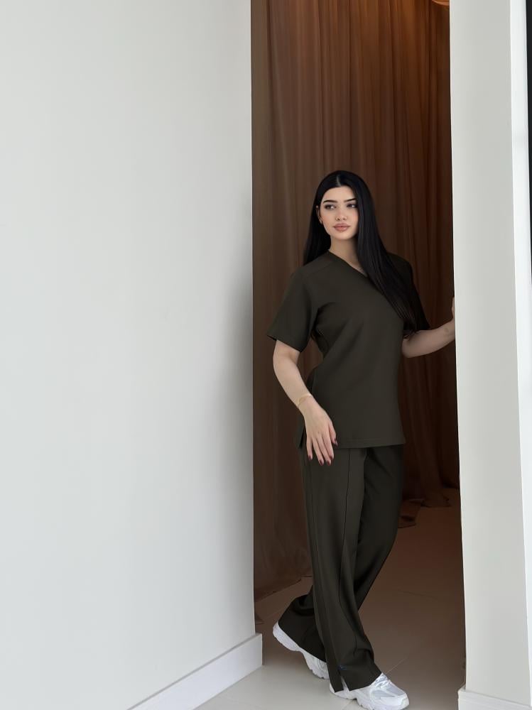 جاكت نسائي مع سكراب زيتي