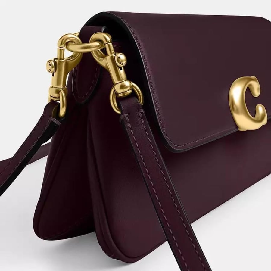 شنطه كوتش jet shoulder bag