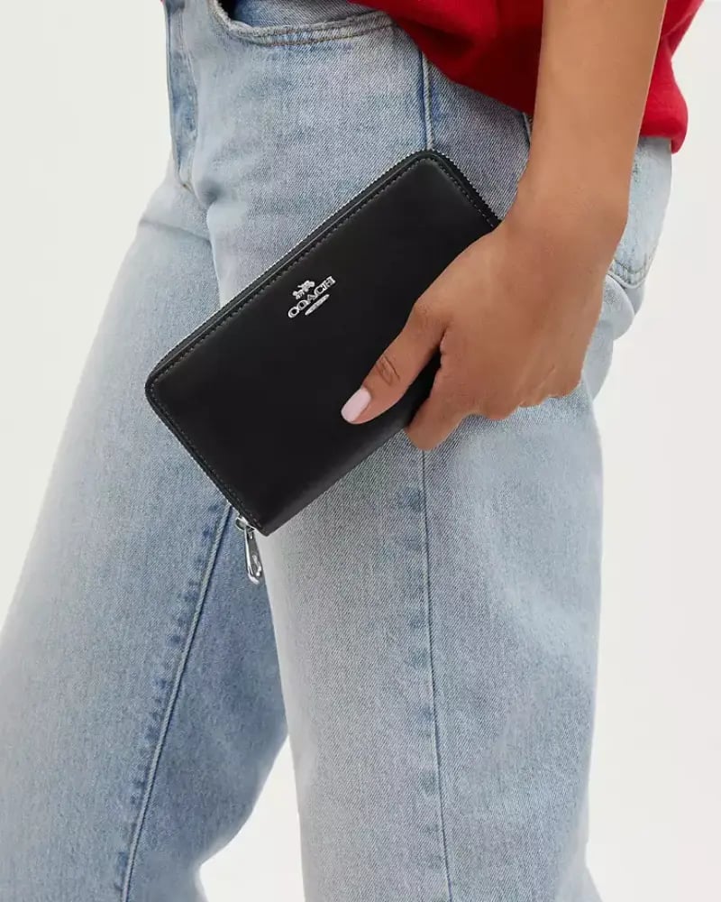 محفظه كوتش Long Zip Around Wallet