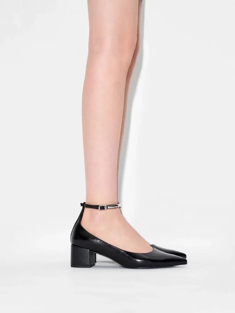 كعب بيدرو 4.5 سم lia Leather Heel Pumps