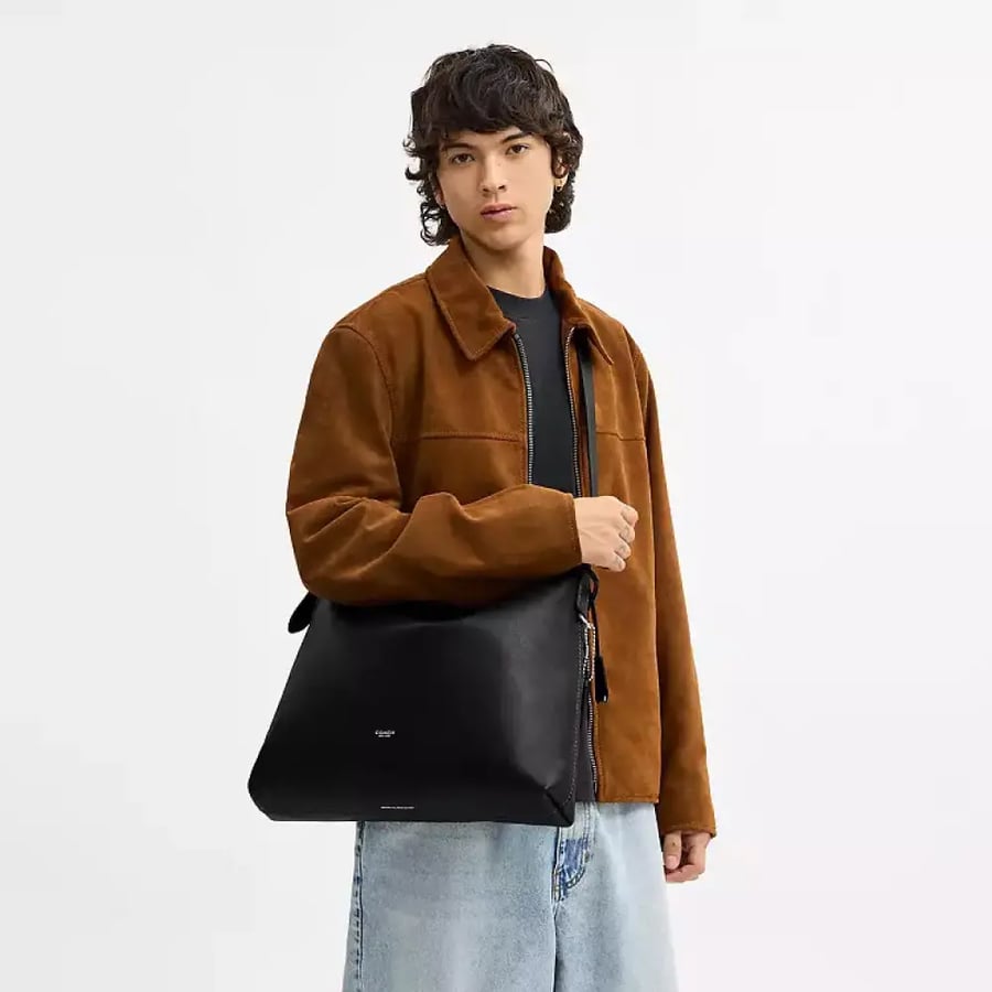 شنطه كوتش اوت لت Mott Messenger Bag 38