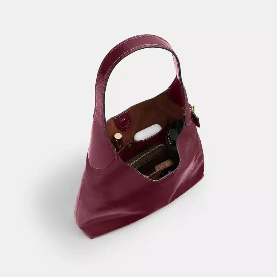 حقيبه كوتش Brooklyn Shoulder Bag 28
