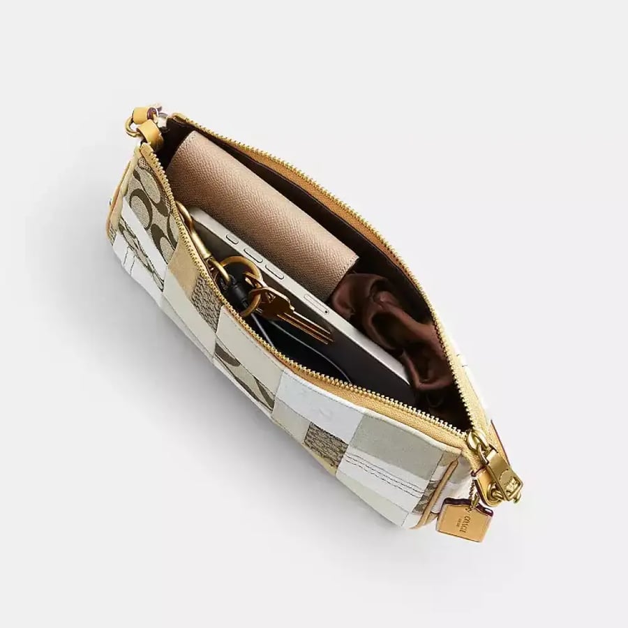 شنطه كوتش بوتيك Plaza Bag 25