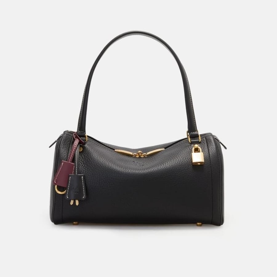 شنطه كارولينا هريرا   Andy 8 Locked Long | Medium Shoulder Bag