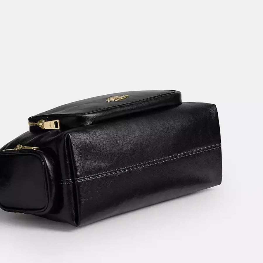 شنطه كوتش اوت لت Laurel Shoulder Bag