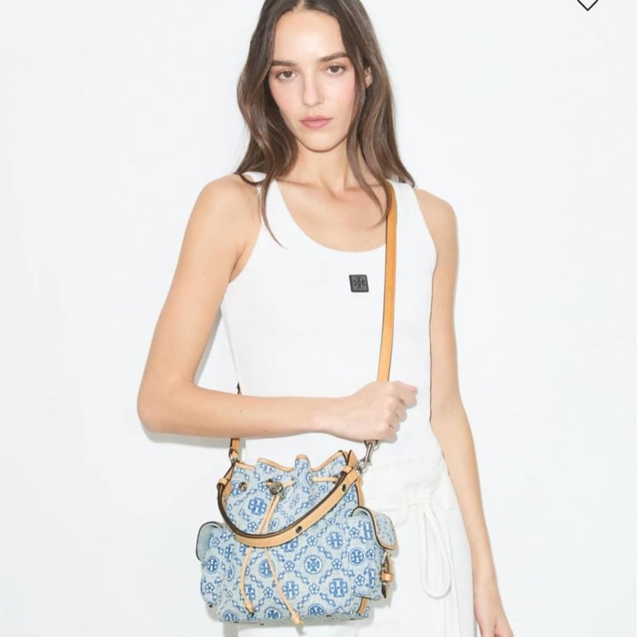شنطه تورى بورش بوتيك T MONOGRAM DENIM BUCKET BAG