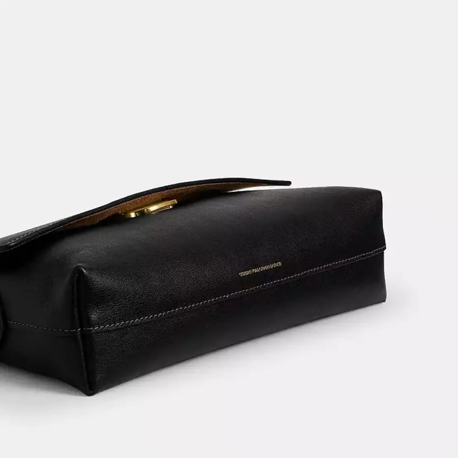 شنطه كوتش Chelsea Shoulder Bag 26
