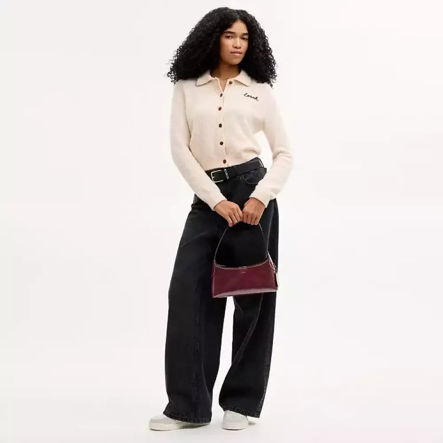 شنطه كوتش Brooklyn Shoulder Bag 26
