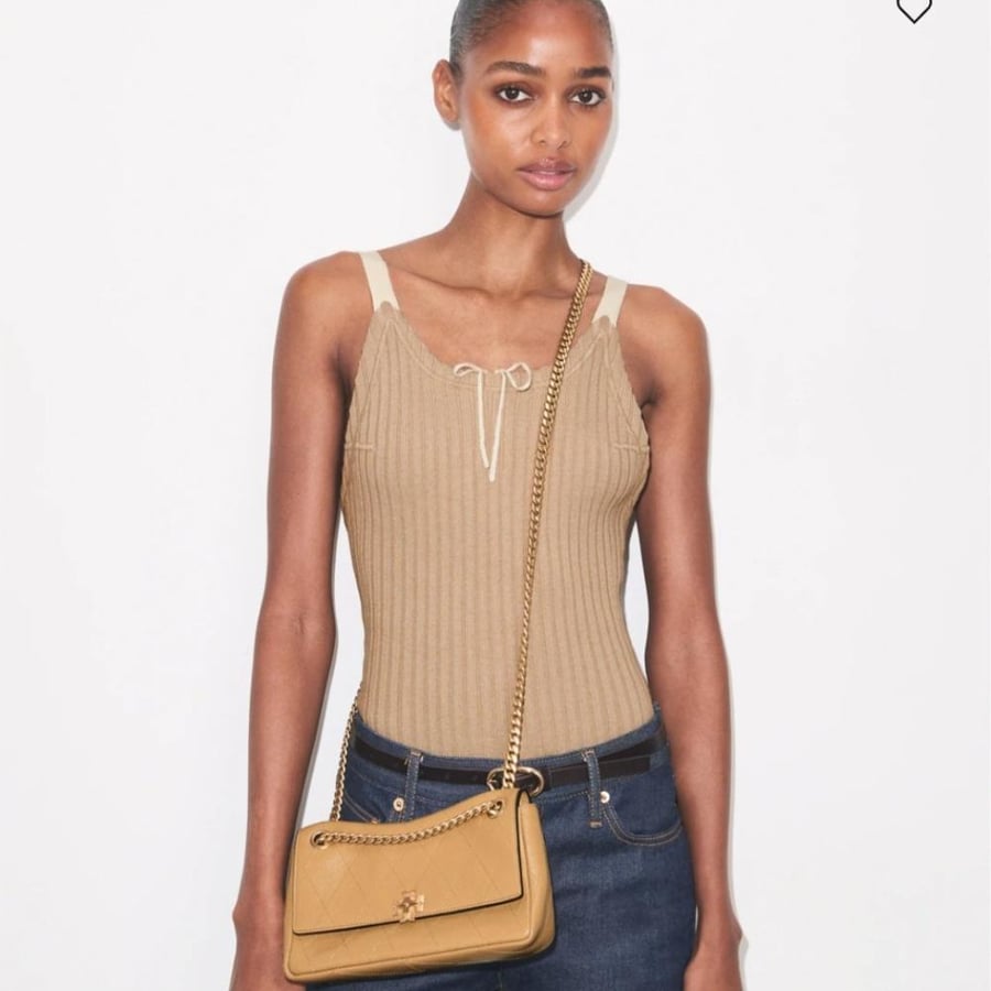 شنطه تورى بوتيك الحجم الصغير SMALL CHARLIE QUILTED SHOULDER BAG