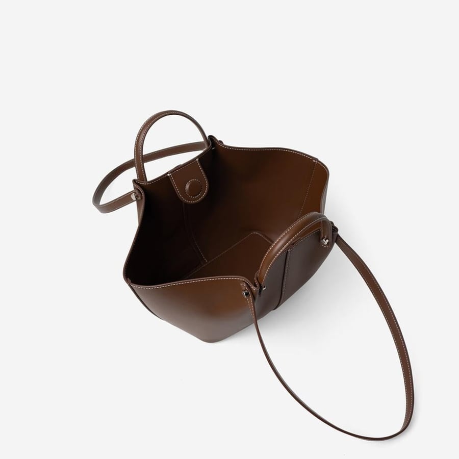 شنطه كريستينج  - BRIGITTE TOTE BAG
