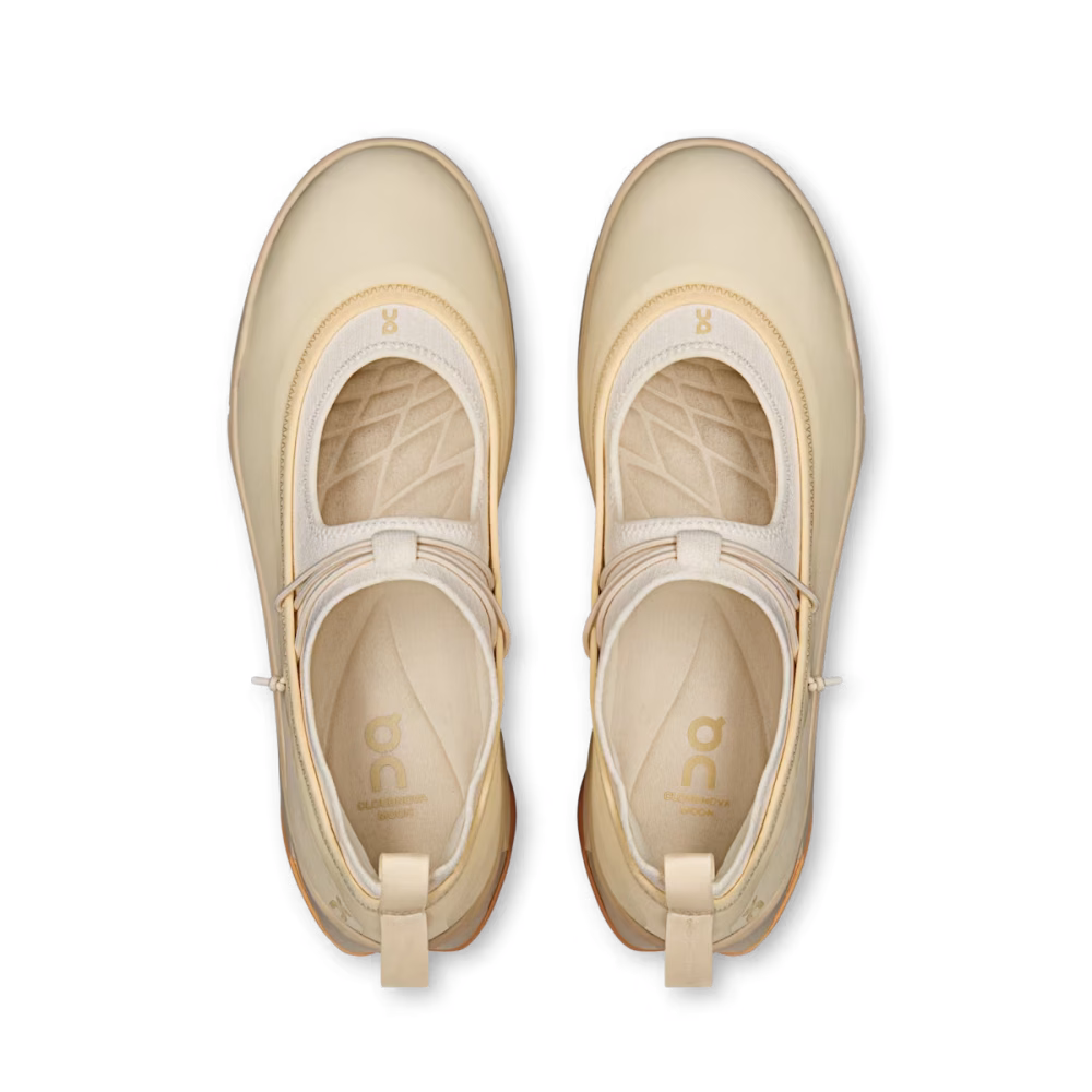 On Running Shoes Cloudnova Moon Mary Jane - نسائي