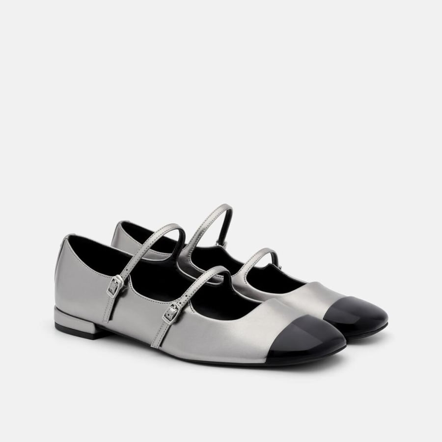 حذاء بيدرو Cap-Toe Ballerina Flats
