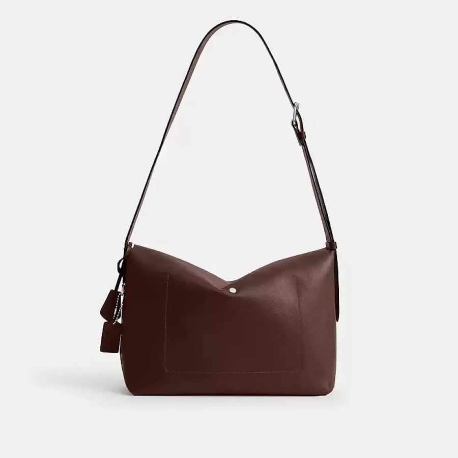 شنطه كوتش اوت لت Ludlow Messenger Bag