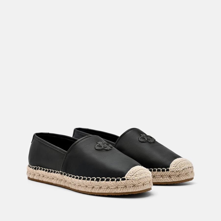 حذاء بيدرو Leather loafers