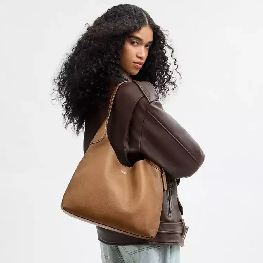 شنطه كوتش Brooklyn Shoulder Bag 34