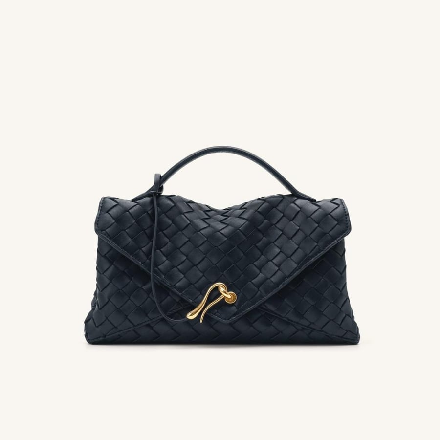 شنطه  JW PEI Celeste Woven Envelope Bag