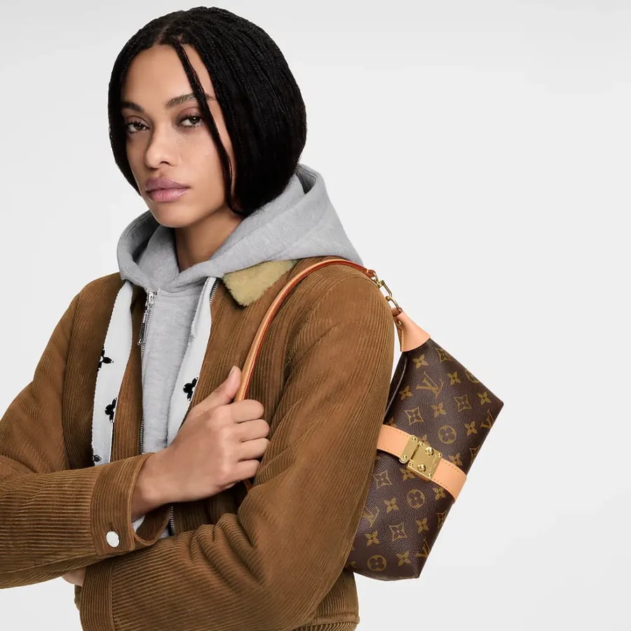 شنطه لويس فيتون Pochette Mia