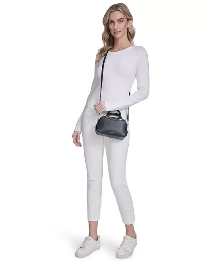 شنطه كالفن كلاين ميديم Akari Signature Medium Crossbody Handbag