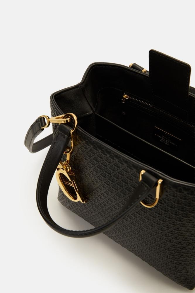 شنطه كارولينا هريرا CH - Small Handbag