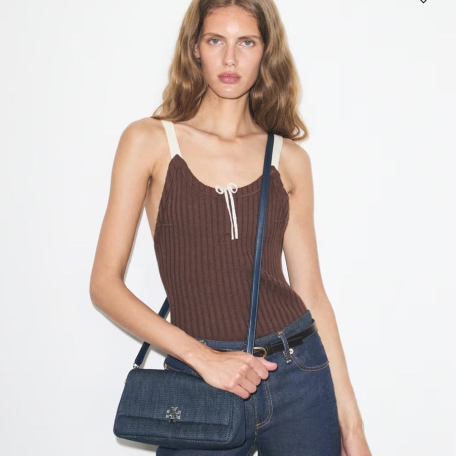 شنطه توري بورش الحجم الصغير SMALL CHARLIE DENIM SHOULDER BAG