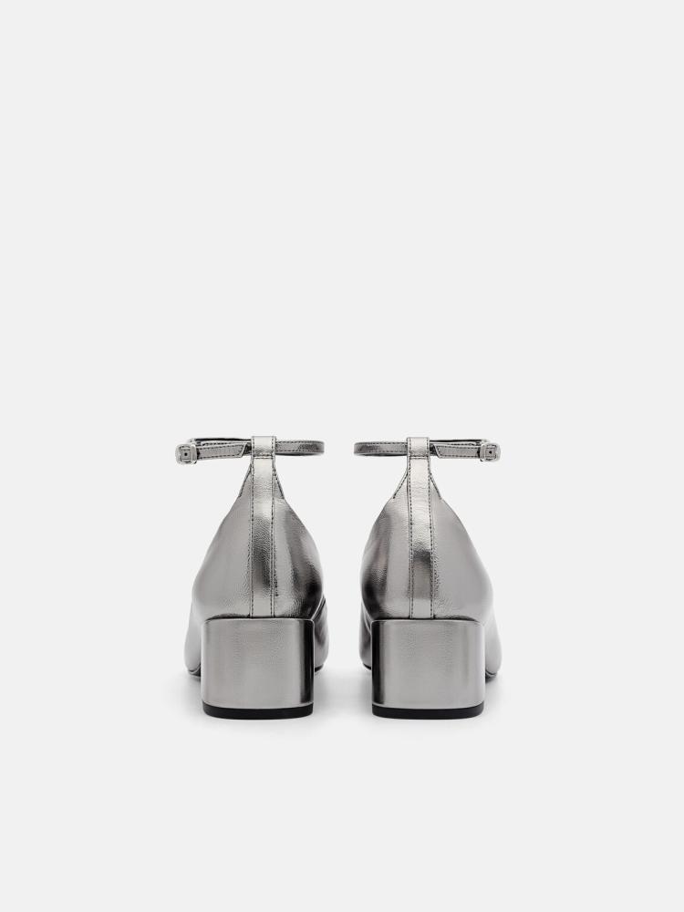 كعب بيدرو 4.5 سم lia Leather Heel Pumps