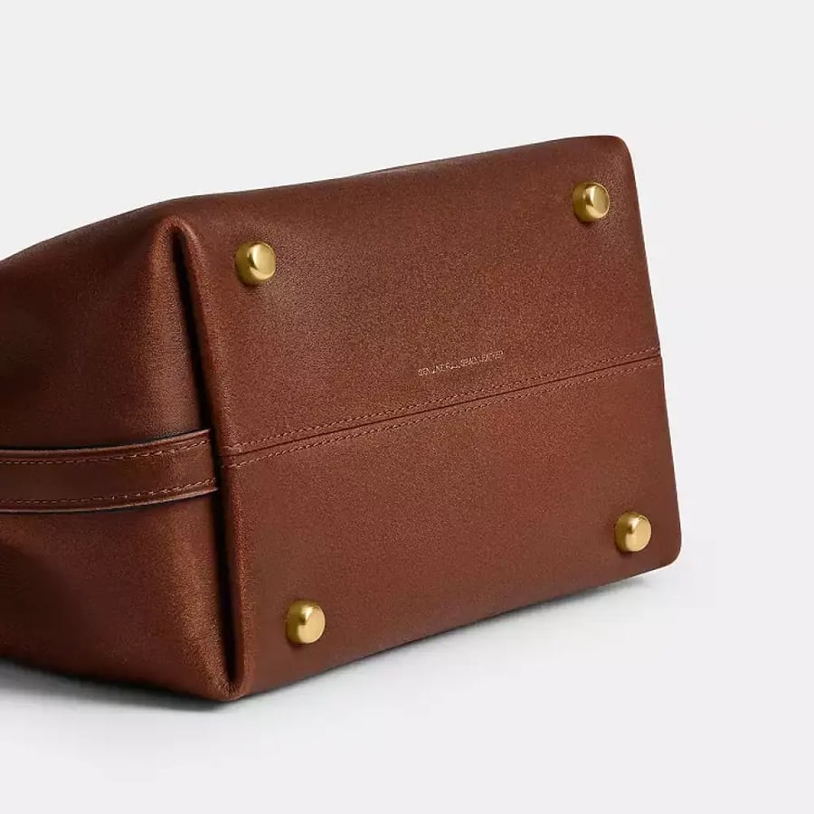 شنطه كوتش Soft Empire Carryall Bag 21