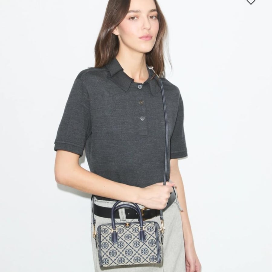 شنطه تورى بورش بوتيك T MONOGRAM PETITE BARREL BAG