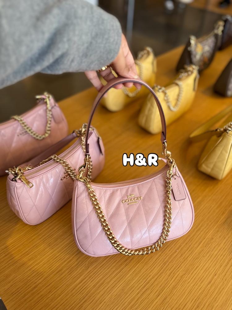 Teri Shoulder Coach Bag