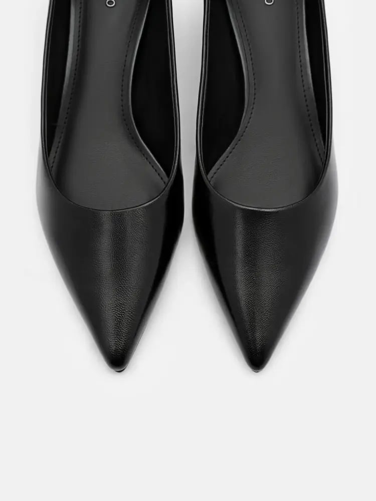 كعب بيدرو 4.5 سم lia Leather Heel Pumps