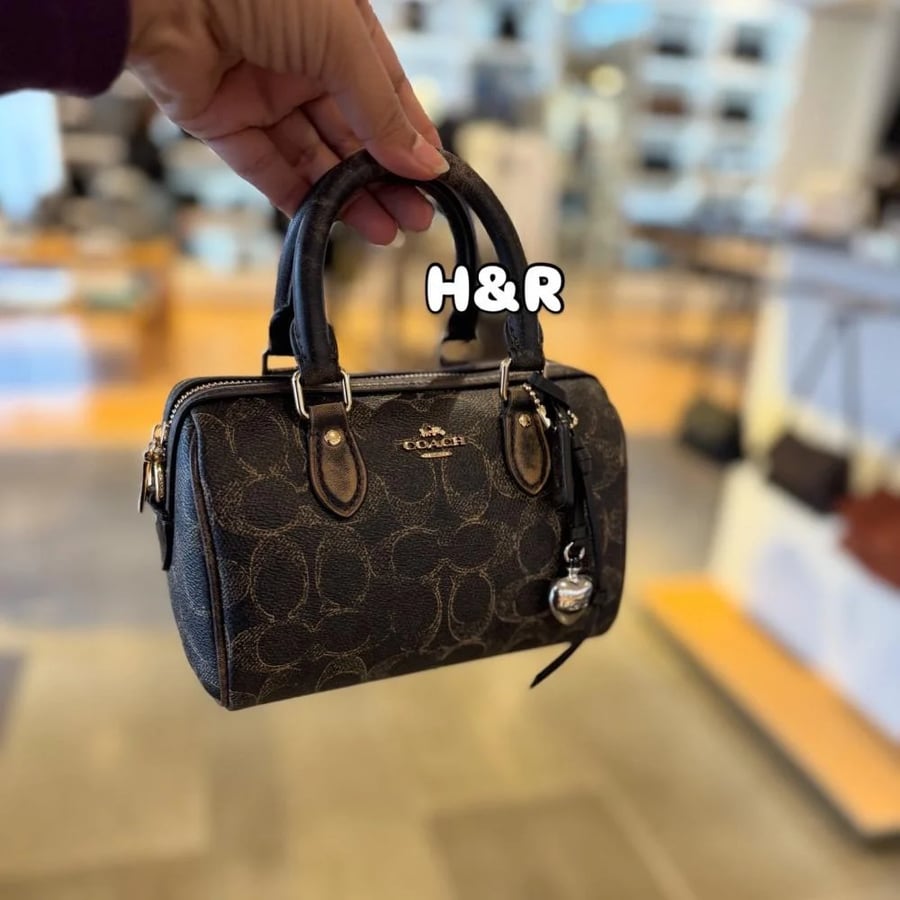 شنطه كوتش Mini Rowan Crossbody