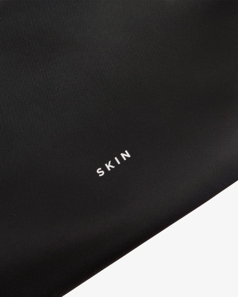 باوتش مينا باي Skincare Pouch Nylon