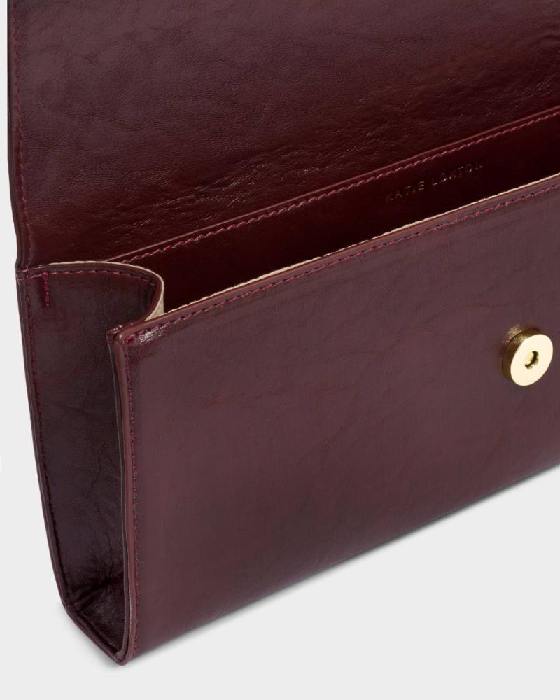 Alma Patent Crackle Clutch
