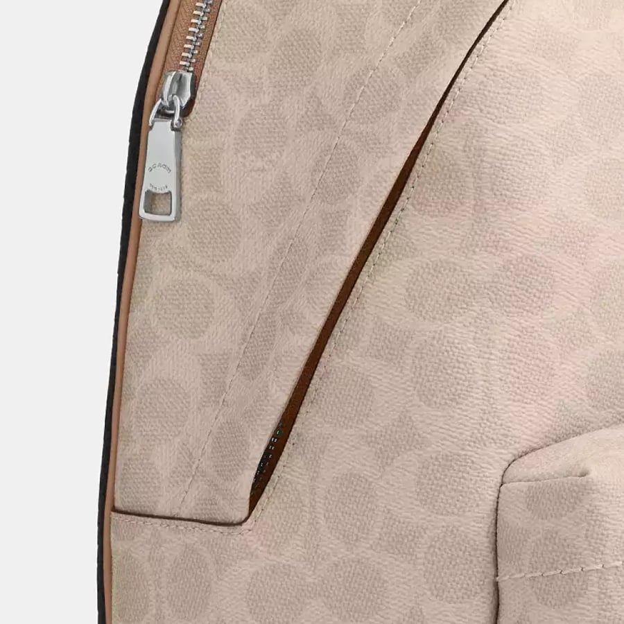 شنطه كوتش اوت لت Taylor Small Backpack
