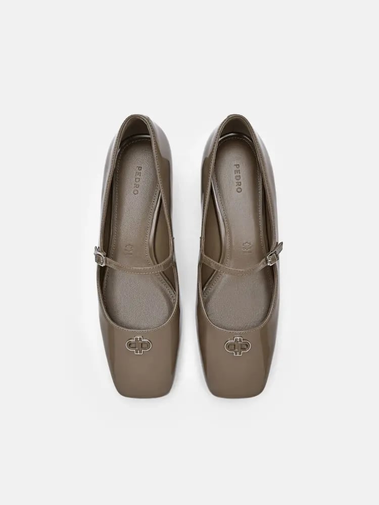 حذاء بيدرو كعب 2 سم PEDRO Studio Leather Mary Jane Flats